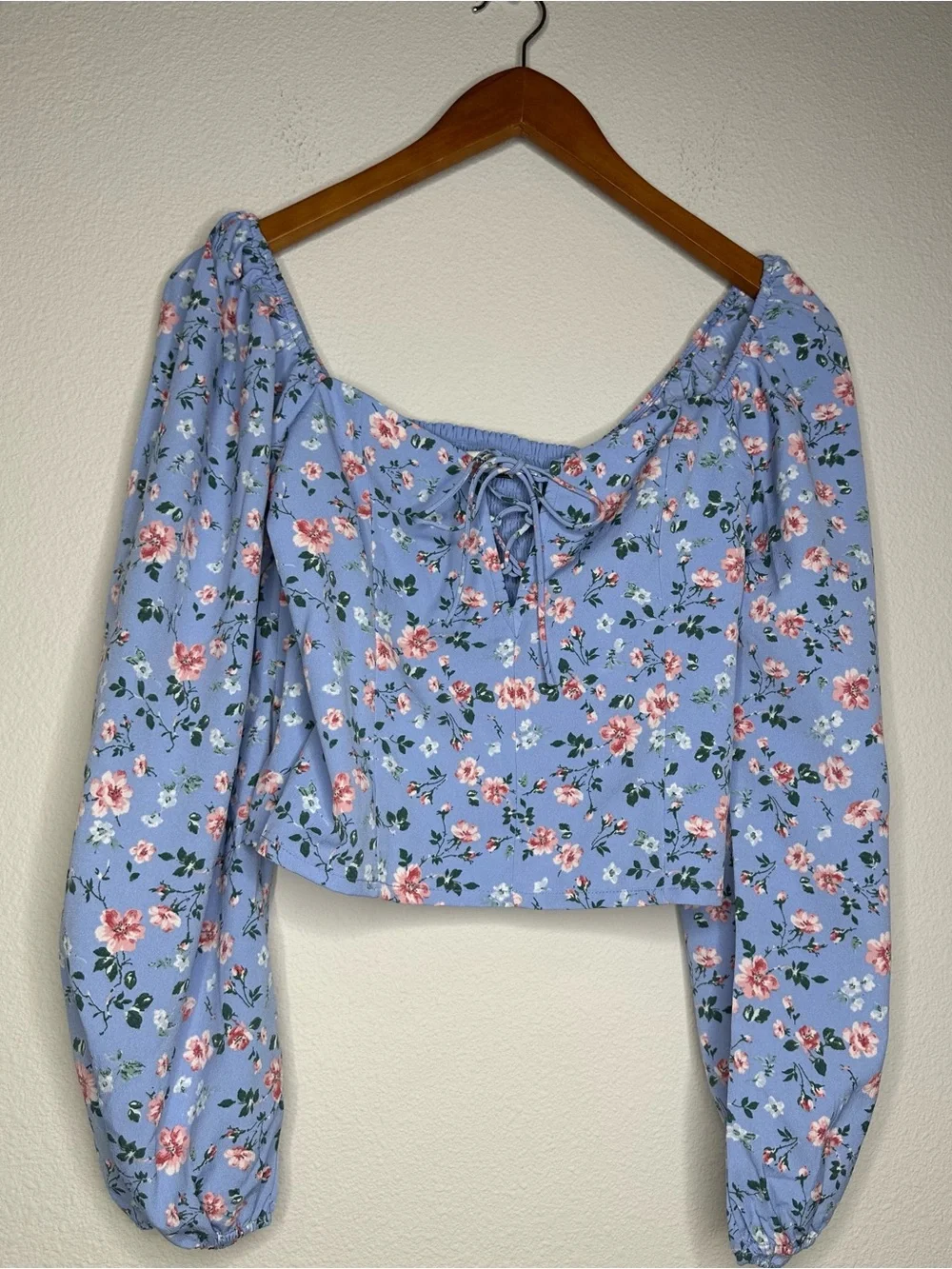 Abercrombie & Fitch Blue Floral Crop Top S Tie Front Puff Sleeve Smocked Back